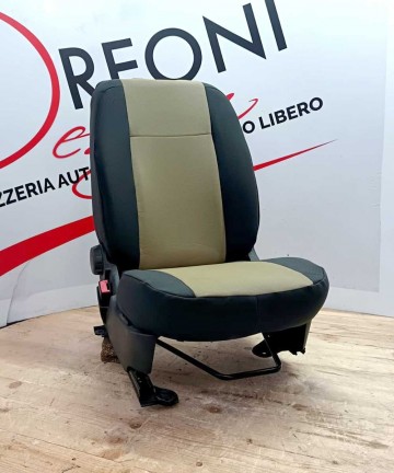Kit completo su misura anteriori e posteriori Fiat Panda 169 - Tessuto nero/beige